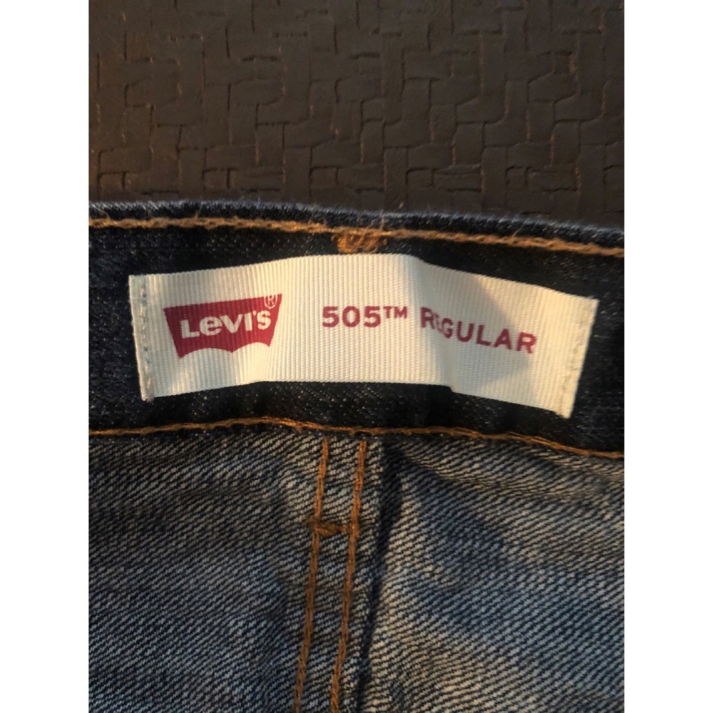 Levi Jeans - Picture 3 of 4